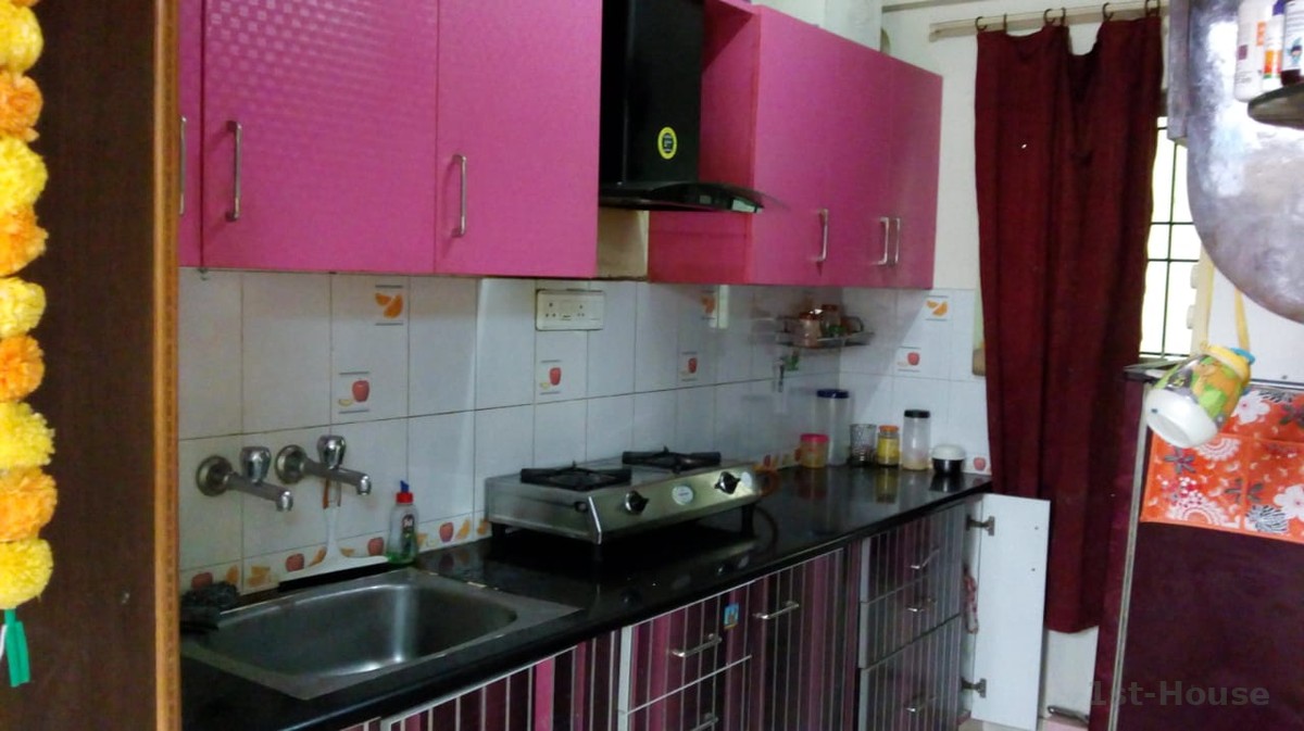 Property image 2 - Image 2